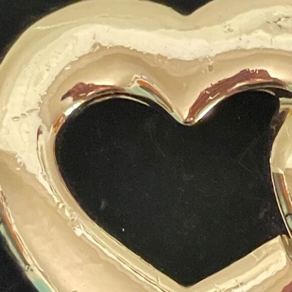 Vintage 2.75” gold tone large double intertwined heart brooch - Picture 2 of 7